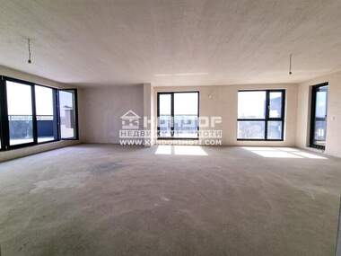 Vânzare - Apartament în Kiuceuk Parij,  Plovdiv