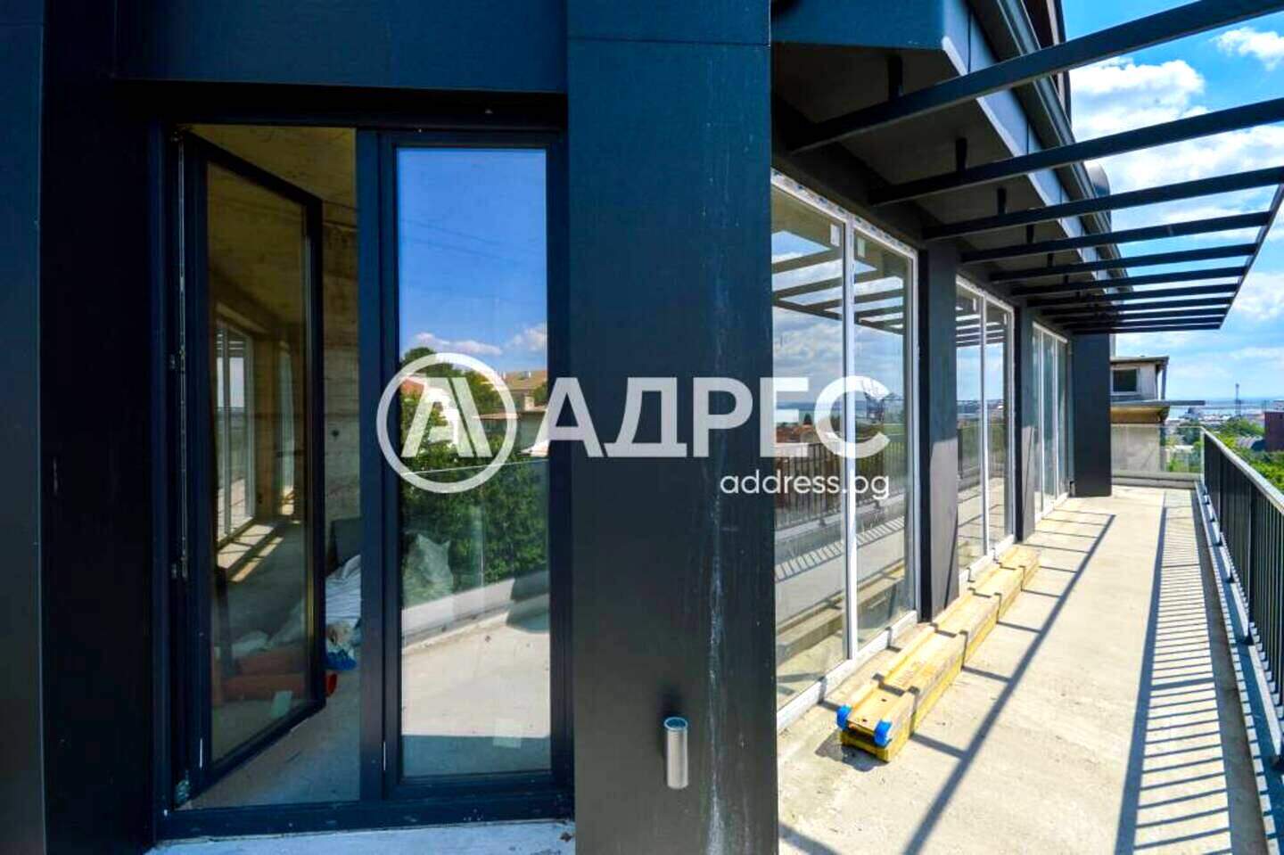 Едностаен Апартамент във Възраждане, Бургас – снимка 10