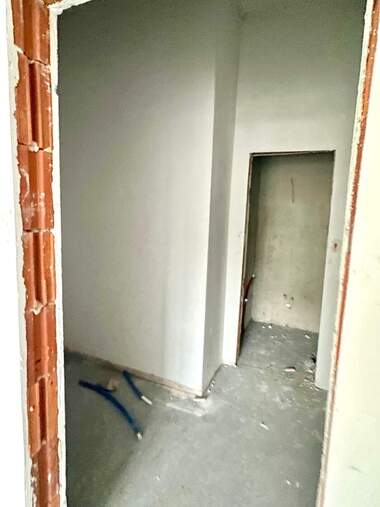 Продажа - Магазин/Офис/Салон красоты в Люлин-2,  София