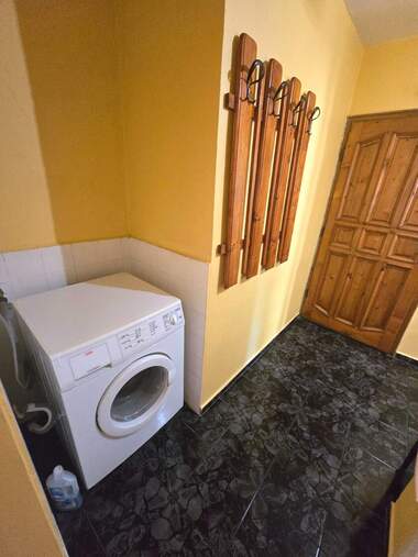 Închiriere - Apartament în Lazur,  Burgas