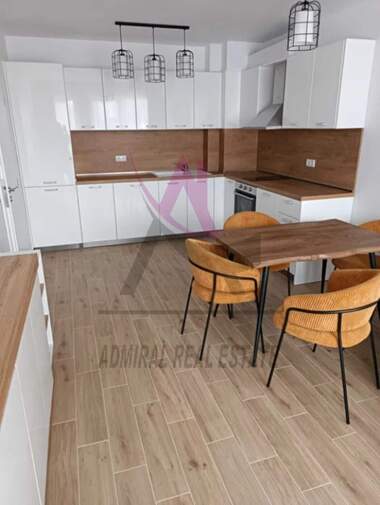 Kira - Apartman olarak Vazrajdane 4,  Varna