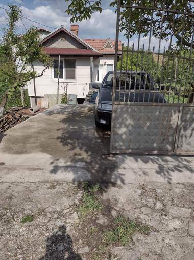 For sale - House in Triagalnicite,  Silistra