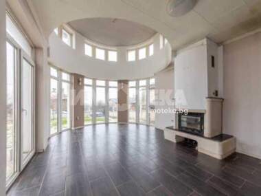 For rent - House in Zdravets,  Varna