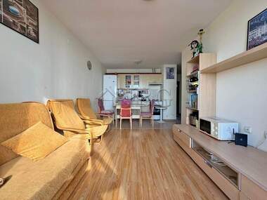 Vânzare - Apartament în Elenite,  Burgas