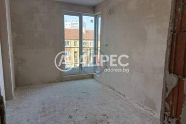 For sale - Apartment in Pogrebi,  Varna