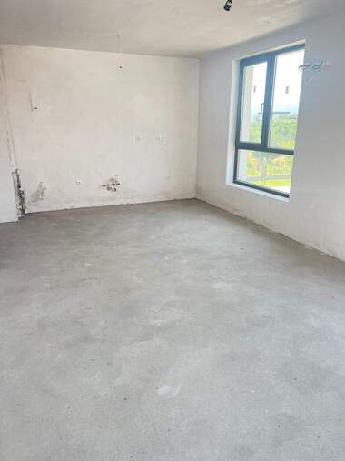 Vânzare - Apartament în Ostromila,  Plovdiv