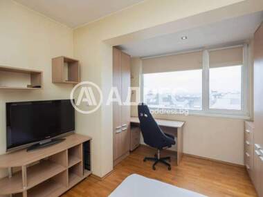 For sale - Apartment in Vazrajdane 1,  Varna