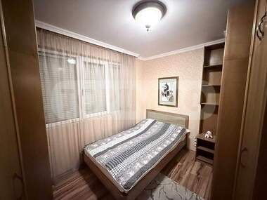 Vânzare - Apartament în Balceik,  Dobrice
