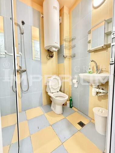 For rent - Apartment in Kolhozen pazar,  Varna