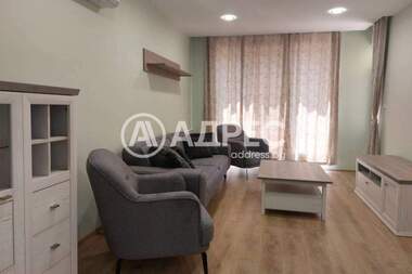 Ενοίκιο - Διαμέρισμα σε Център,  Пловдив