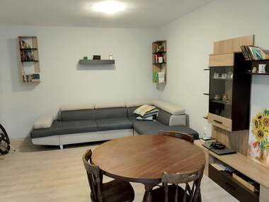 Verkauf - Wohnung in Zentar,  Dobritsch