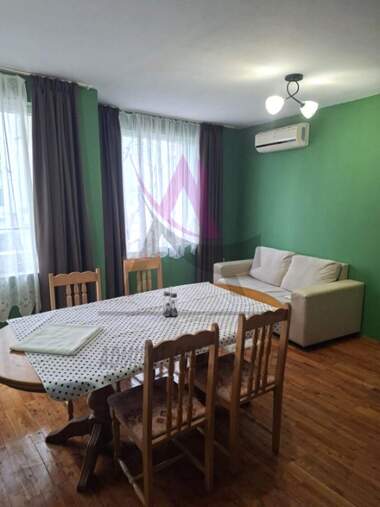 Închiriere - Apartament în Țveten kvartal,  Varna