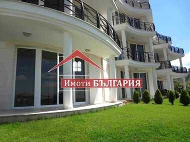 Vânzare - Apartament în Balceik,  Dobrice