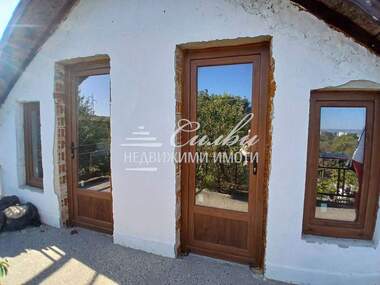 For sale - House in Pod manastira,  Shumen