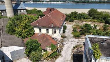 For sale - Warehouse/Storage Unit in Promishlena zona - Iztok,  Ruse