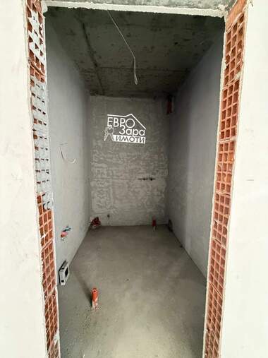 Vânzare - Apartament în Jeleznik-iztok,  Stara Zagora