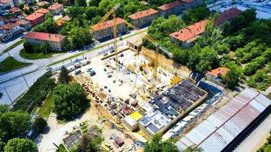 Продажба - Апартамент в Широк Център,  Плевен
