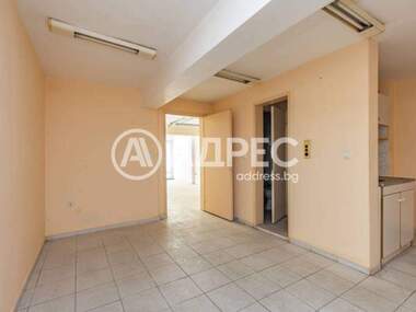 For sale - Store in Okrajna bolnica - Generali,  Varna