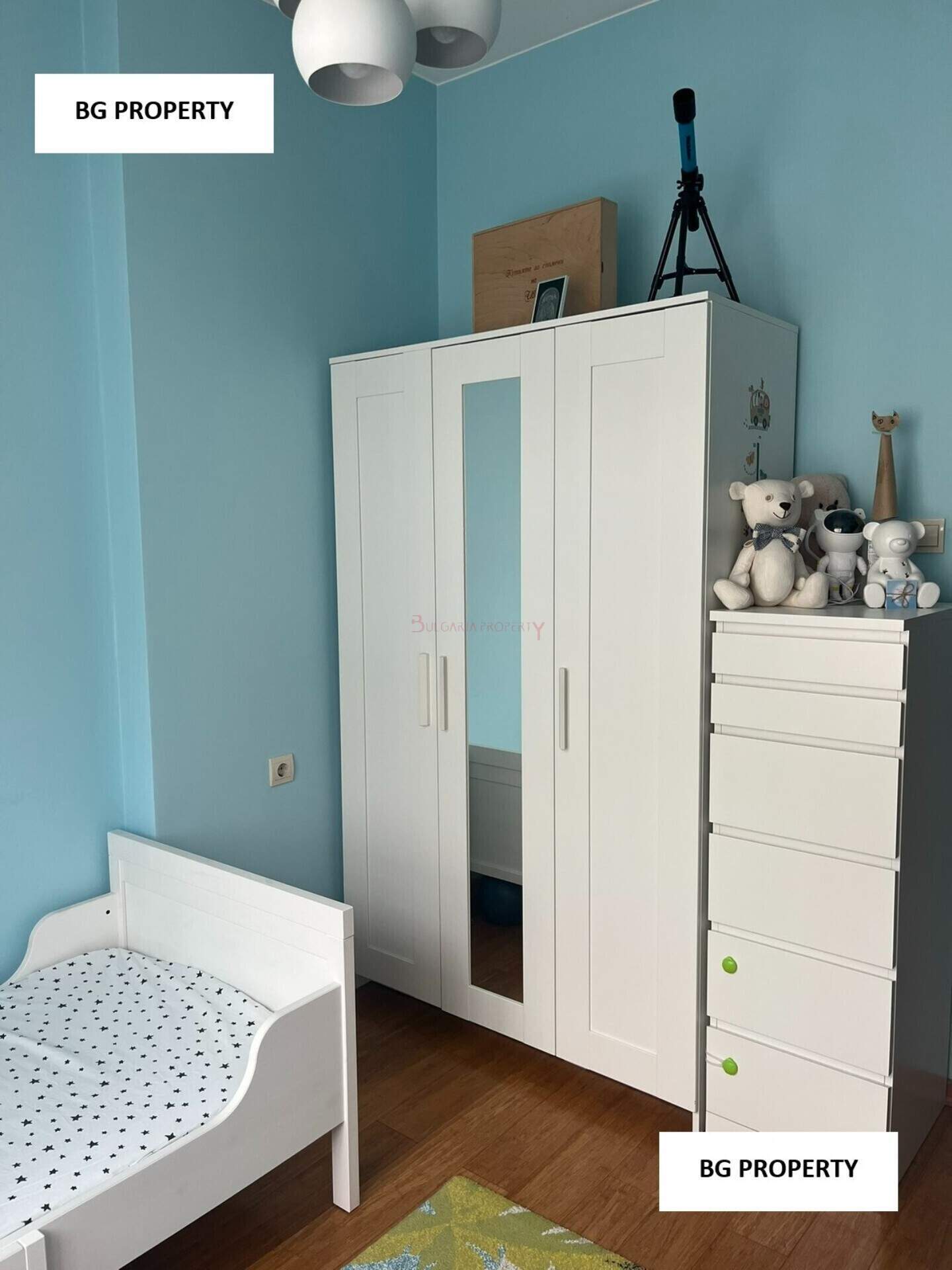 Cu trei camere Apartament în Center, Sofia – fotografia 9