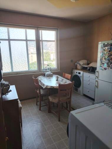 Vânzare - Apartament în Stoian Zaimov,  Sliven