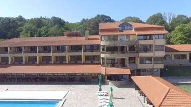 For sale - Hotel in Liaskovec,  Veliko Tarnovo