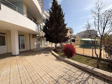Vânzare - Apartament în Koșarița,  Burgas