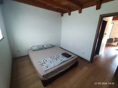 Miete - Wohnung in Brestnik,  Plowdiw