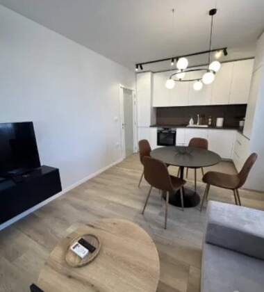 Miete - Wohnung in Zentar,  Weliko Tarnowo