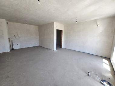 Verkauf - Wohnung in Malinowa Dolina,  Sovia