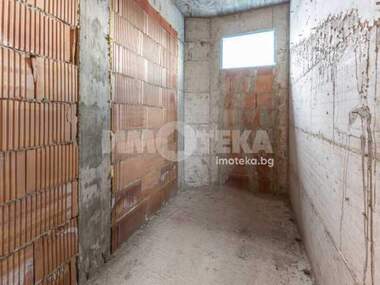 For sale - Apartment in Cveten kvartal,  Varna