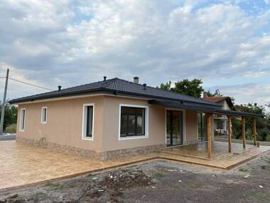 Vânzare - Casă în Sirakovo,  Haskovo
