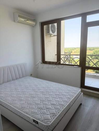 Vânzare - Apartament în Topola,  Dobrice