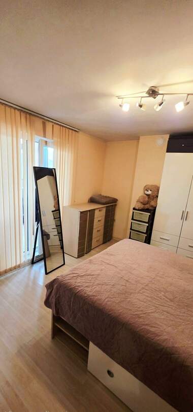 Vânzare - Apartament în Dianabad,  Sofia