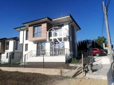 For sale - House in Trakata,  Varna