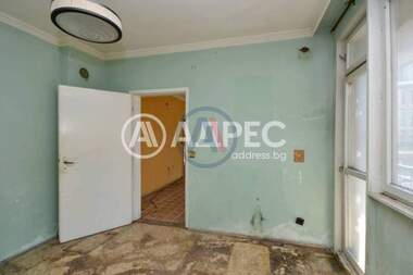 Продажба - Апартамент в Център,  Бургас