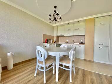 Miete - Wohnung in Lazur,  Burgas