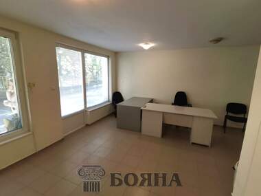 Kira - Ofis/Dükkan/Güzellik salonu/Diş ofisi olarak Center,  Ruse