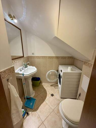 Închiriere - Apartament în Ideal City Center,  Pleven