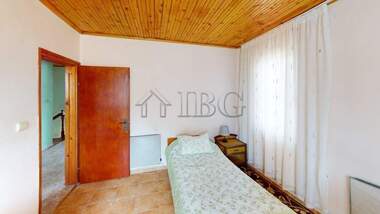 Vânzare - Casă în Poroî,  Burgas