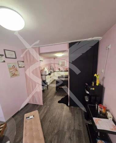 For rent - Office/Beauty saloon/Dental office in Okrajna bolnica - Generali,  Varna