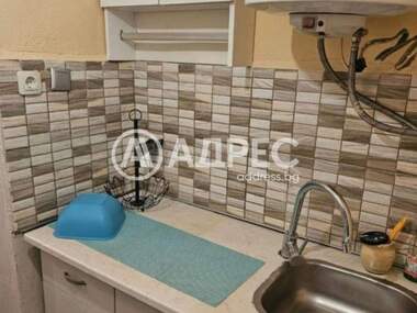 Vânzare - Apartament în Kolhozen pazar,  Varna