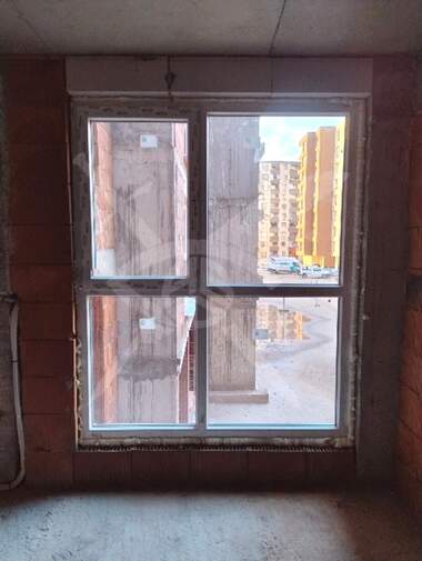 For sale - Apartment in Iujen,  Plovdiv