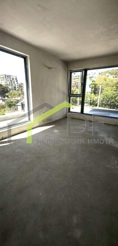 Vânzare - Apartament în Briz,  Varna