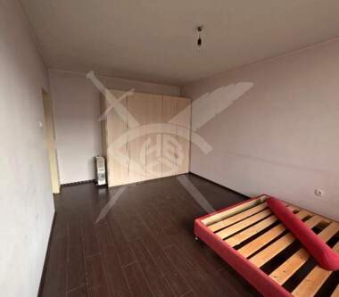 For sale - Apartment in Kiuchuk Parij,  Plovdiv