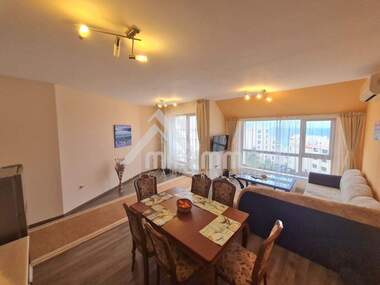 For sale - Apartment in Alen mak,  Varna