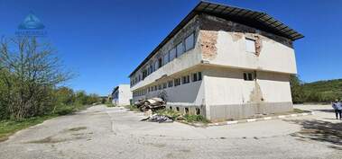 Vânzare - Spațiu industrial în Brășlianița,  Pleven