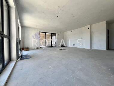Продажба - Апартамент в Бриз,  Варна