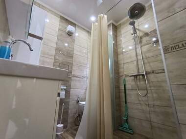 Închiriere - Apartament în Zornița,  Burgas