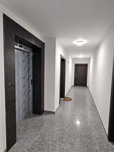 Verkauf - Wohnung in Malinowa Dolina,  Sovia