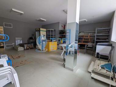 Vânzare - Magazin în Zlatarița,  Veliko Tărnovo